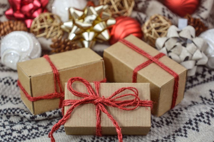 Overseas Shipping for Christmas Parcels